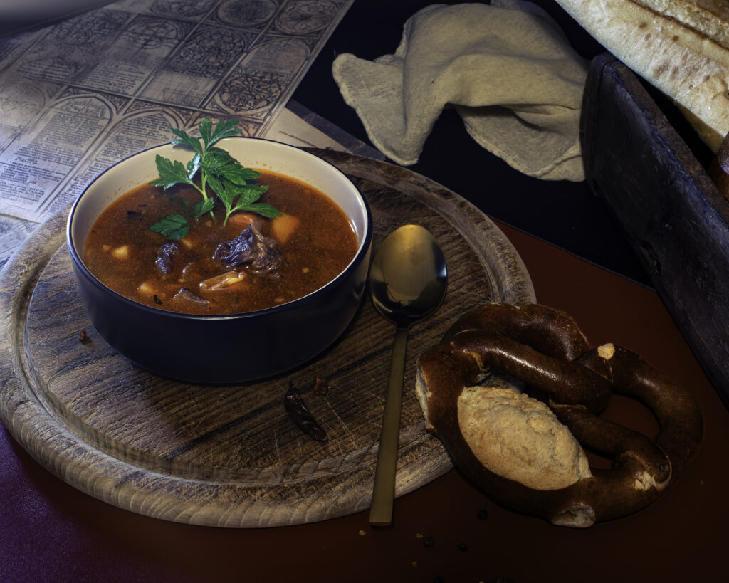 Gulaschsuppe DQ1 Food Fotograf Schweinfurt | Foodfotografie Marken